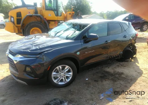2021 Chevrolet Blazer Fwd 1Lt from USA, damaged, VIN 3GNKBBRA1MS558648